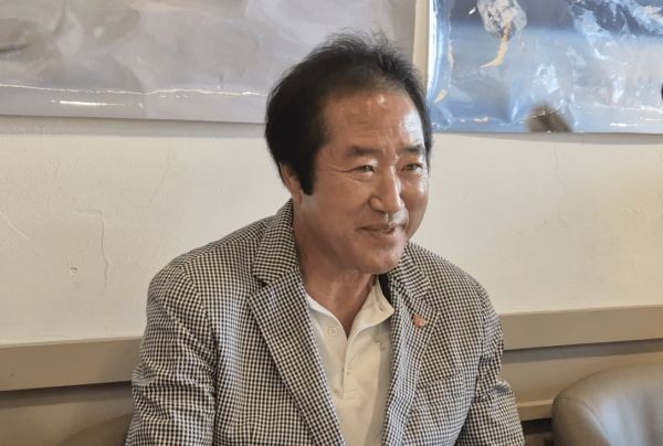 6·3지방선거에서 울릉군 최초로 더불어민주당 소속 기초의원으로 당선된 홍영표 당선인. ⓒ 최병수 기자