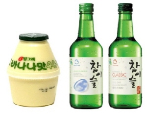  빙그레 바나나맛 우유(사진 좌), 하이트진로 참이슬(사진 우) = 프라임경제