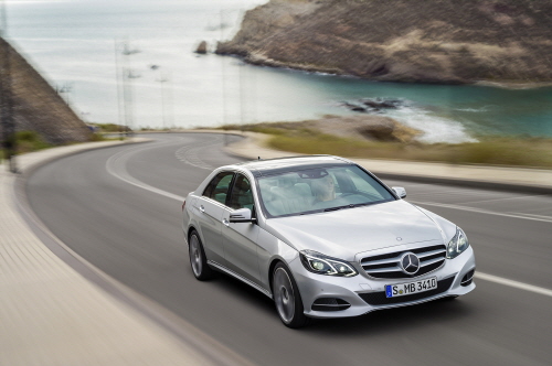  메르세데스-벤츠 The New E 300 4MATIC Avantgarde. ⓒ 벤츠코리아