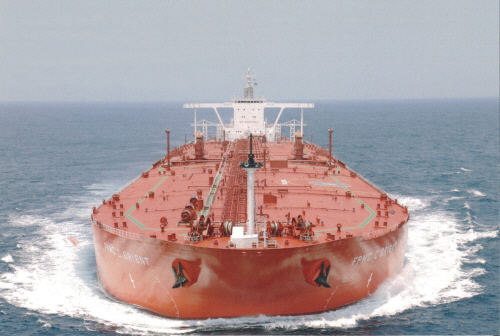  한진해운이 S-OIL 원유를 운반할 30만톤급 원유선(VLCC) FPMC C ORIENT호. ⓒ 한진해운