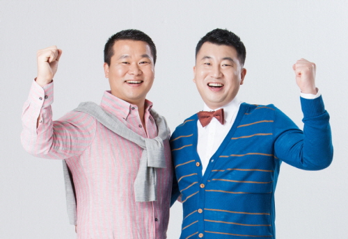  LIG손해보험 골드멤버 최고상인 '매출대상' 시상식에서는 광주서부지역단 광주서부지점 강승현씨(오른쪽)와 의정부지역단 동두천지점 임승진씨(왼쪽)가 수상의 영예를 안았다. ⓒ LIG손해보험