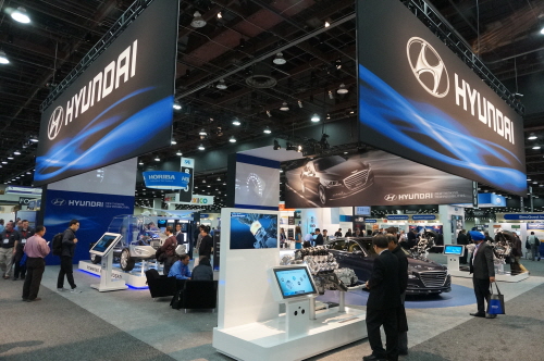  현대차는 이번 대회 참가자들에게 신형 제네시스와 투싼ix 수소연료전지차 시승 기회를 제공하는 등 현대차의 우수한 기술력을 알리는 데 주력했다. ⓒ 현대자동차