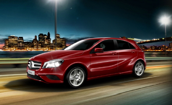  메르세데스-벤츠 코리아는 젊은층에게 A-클래스의 디자인과 주행 성능을 체험할 수 있는 기회를 제공하기 위해 특별한 '더 뉴 A-클래스 시승 이벤트'를 마련했다. Ⓒ 메르세데스-벤츠 코리아