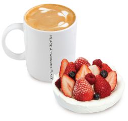  '플랫화이트 & 파블로바'. ⓒ CJ푸드빌