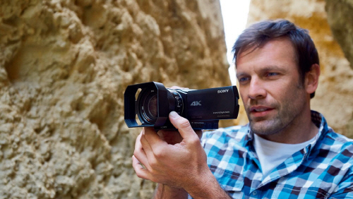  소니 AX100 사용 장면. ⓒ 소니코리아