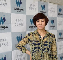  지윤정 대표는 상담사들의 '직업의식'확립을 위해 기업의 노력이 우선돼야 한다고 강조했다.= 추민선 기자