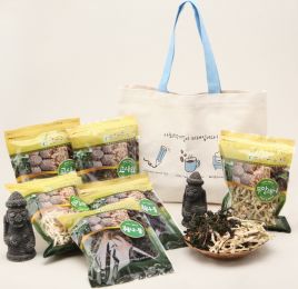  GS샵이 18일 선보이는 '제주산 청정나물세트'. ⓒ GS샵