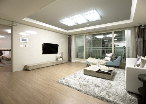  김천혁신도시 2차 한신휴플러스 전용면적 100㎡ 유니트 거실. ⓒ 한신공영