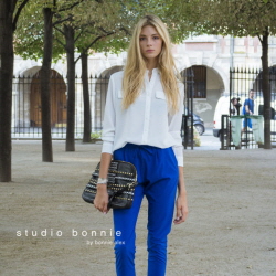  스튜디오보니 글램 블라우스. ⓒ GS샵