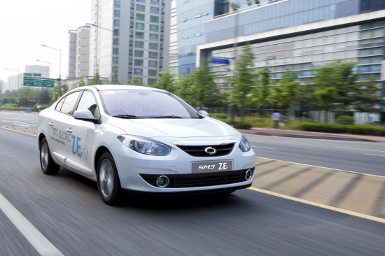  국내 기업 중 그린 오션 선두 주자인 '르노삼성자동차'는 지난해 국내 전기차 시장에 가장 먼저 국내 유일 세단형 전기차 SM3 Z.E.를 선보이면서 업계의 주목을 받았다. Ⓒ 르노삼성자동차