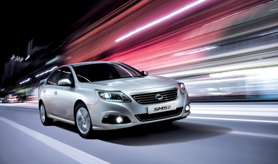  르노삼성이 오는 7월 출시할 신개념 디젤 세단 SM5 D는 르노 1.5 dCi 디젤엔진과 독일 게트락사 DCT의 조합으로 16.5km/L라는 높은 수준의 연비를 실현했다. Ⓒ 르노삼성자동차