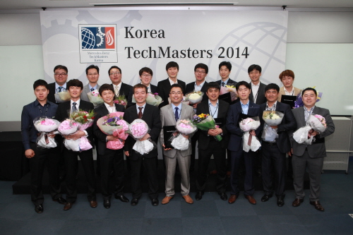  코리아 테크마스터는 서비스 인력의 기술력 증진과 역량 강화를 위해 매 2년마다 개최돼, 총 9개 부문에 대해 이론과 실제 정비 능력을 종합적으로 평가하는 경연대회다. ⓒ 메르세데스-벤츠 코리아
