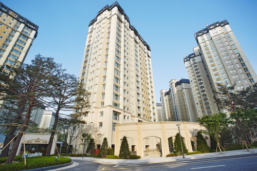  '깡통전세'에 대한 불안감이 나날이 높아지고 있는 요즘 한화 꿈에그린월드 유로메트로는 주택보증 전담기관 '대한주택보증'에 가입, 애초 소비자 부담을 없앴다. ⓒ 한화건설