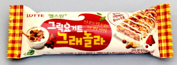  롯데헬스원 그릭요거트 그래놀라. ⓒ 롯데제과