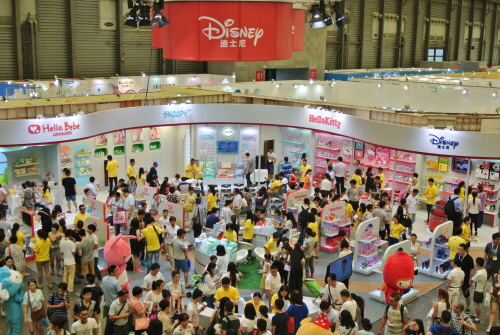  2014 상하이 어린이유아임산부용품 박람회 락앤락 부스. ⓒ 락앤락