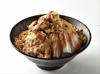  쉐라톤 그랜드 워커힐 서머 스위트 스테이 패키지 빙수. ⓒ 쉐라톤 그랜드 워커힐