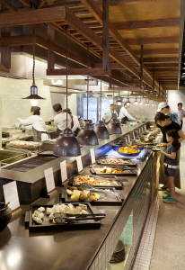 CJ푸드빌 계절밥상 핫그릴코너 ⓒ CJ푸드빌