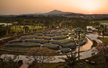  켄싱턴 제주 호텔 모을 정원. ⓒ 켄시턴 제주 호텔