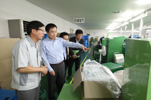  LG생활건강이 지난 20일 한국에스피아이를 방문해 협력사 간담회를 진행했다. ⓒ LG생활건강