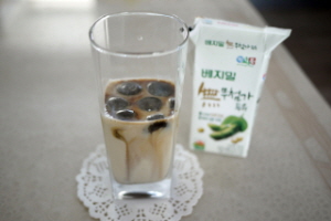  아이스 두유 큐브라떼. ⓒ 정식품