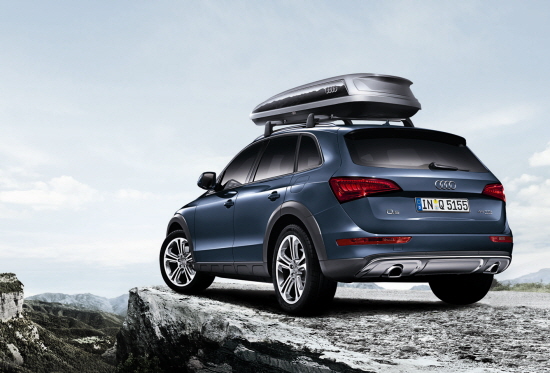  아우디 익스클루시브 오프로드 패키지가 적용된 '아우디 Q5 45 TDI 오프로드 에디션'. ⓒ 아우디 코리아