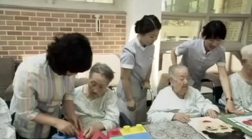  시립병원 중심으로 운영되고 있는 공동간병인 제도가 일반 대형병원에게까지 점차 확산될 예정이다. ⓒ 네이버 블로그